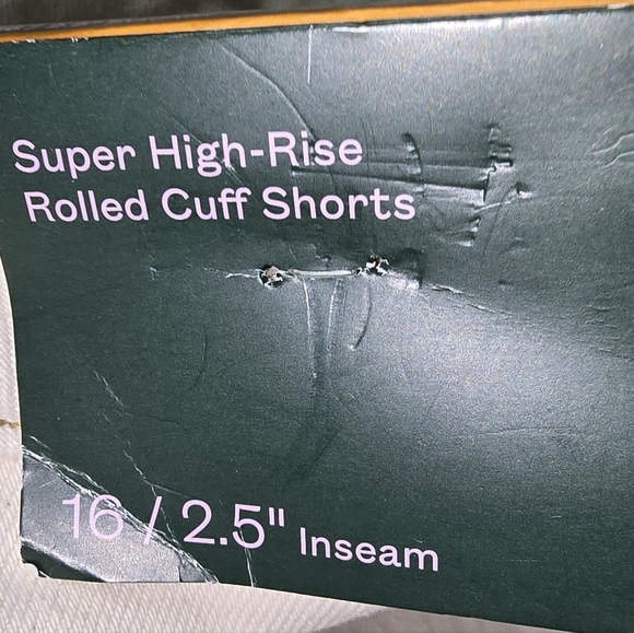 #631 wild fable Cream High-Rise Denim Shorts with Contrast Stitching - Picture 8 of 8